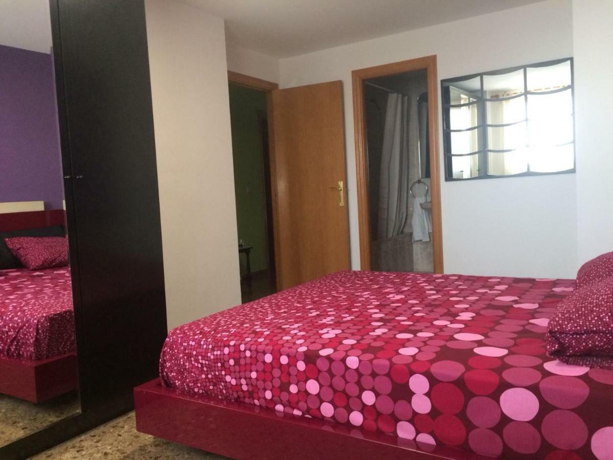 Ferienwohnung Amplio Y Comodo Apartamento Con Parking Valencia Exterior foto