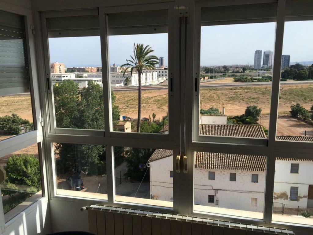 Ferienwohnung Amplio Y Comodo Apartamento Con Parking Valencia Exterior foto