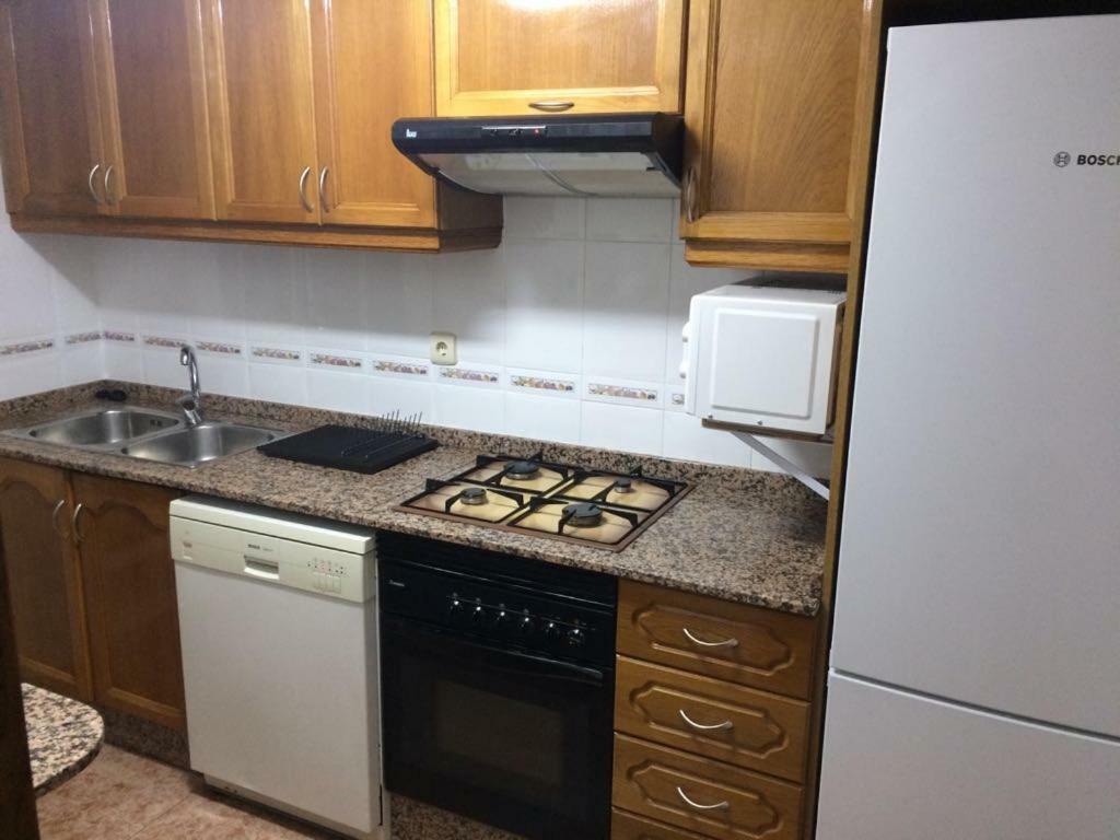 Ferienwohnung Amplio Y Comodo Apartamento Con Parking Valencia Exterior foto