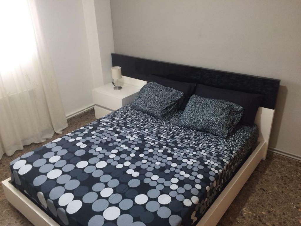 Ferienwohnung Amplio Y Comodo Apartamento Con Parking Valencia Exterior foto