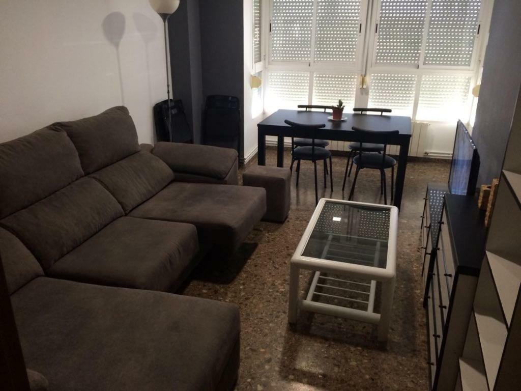 Ferienwohnung Amplio Y Comodo Apartamento Con Parking Valencia Exterior foto