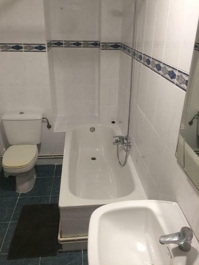 Ferienwohnung Amplio Y Comodo Apartamento Con Parking Valencia Exterior foto